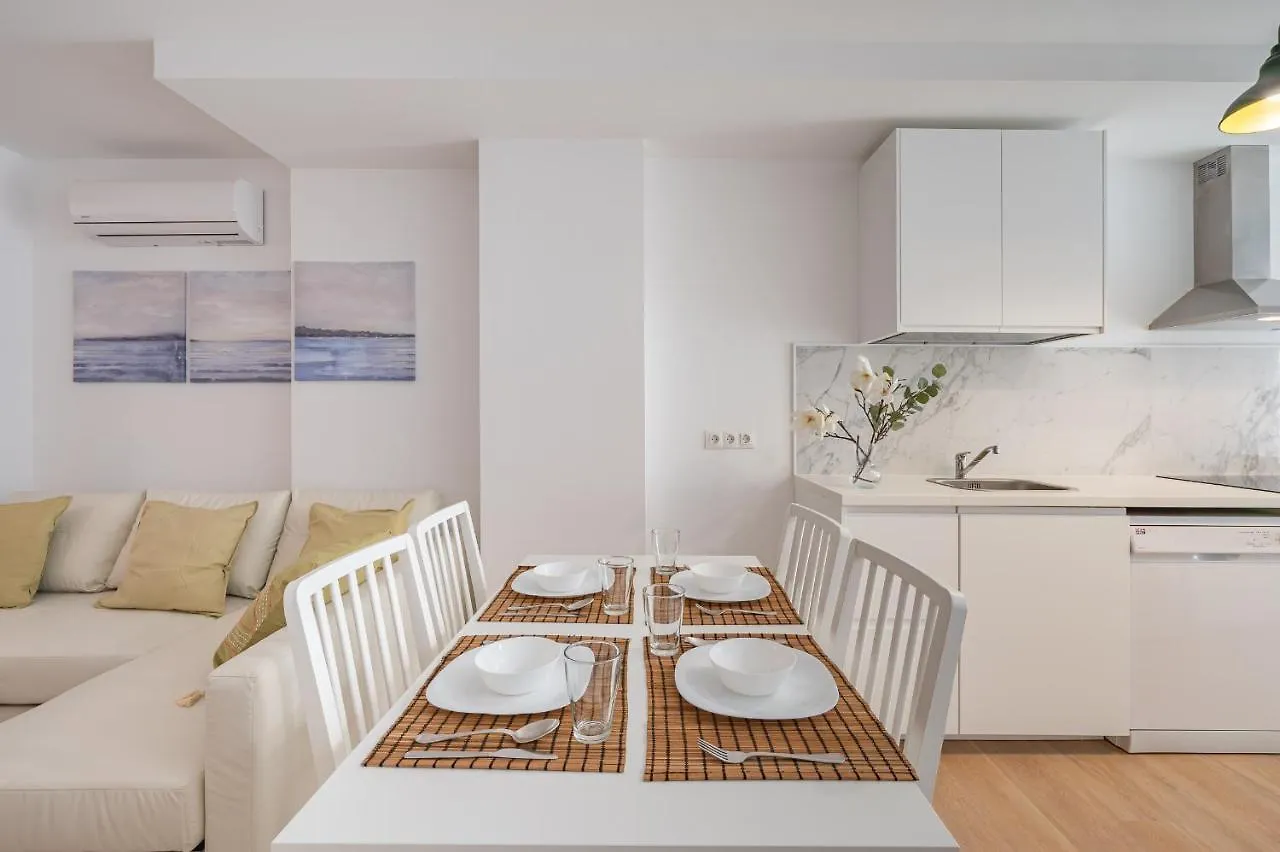 Dona Elvira Malasana Apartment Malaga 0*,